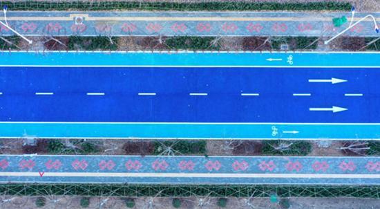 唐山迁安市：变废为宝！钢渣铺就“会呼吸”的城市道路
