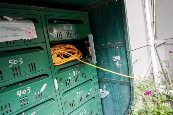 明天起电瓶车“成摆设”？老旧小区仍旧充电难