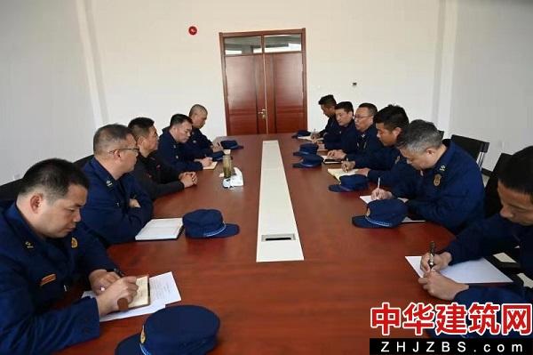 河南油田消防保卫中心领导心系外部市场、情暖消保将士