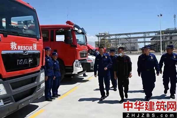 河南油田消防保卫中心领导心系外部市场、情暖消保将士