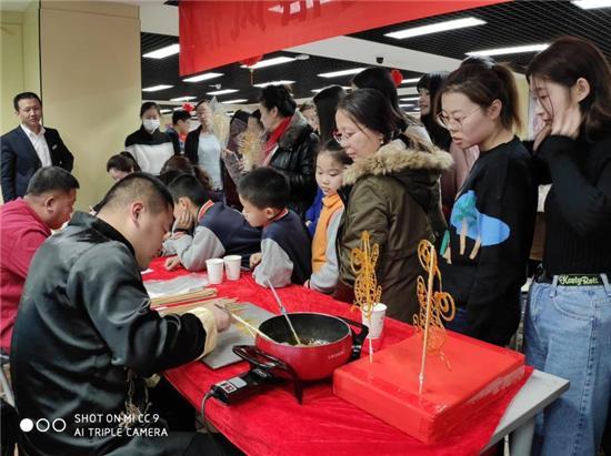 京城佳业置业公司城建大厦项目部注重在物业管理中提升楼宇文化