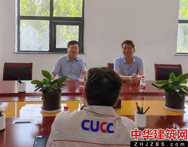 河南郏县：县委副书记、代县长李红民以“助企干部”身份到中联天广水泥有限公司调研