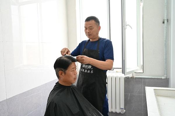 河南油田消防保卫中心倾力为一线指战员办实事解难题