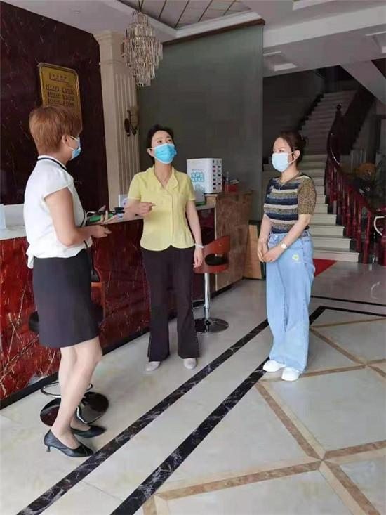 河南省平顶山市住建局“望闻问切”排查隐患 确保集中隔离点房屋建筑安全