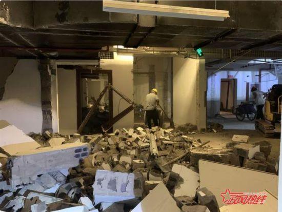 南京建邺区青奥村人防工程被违规隔出500余隔间 省人防办现场督办