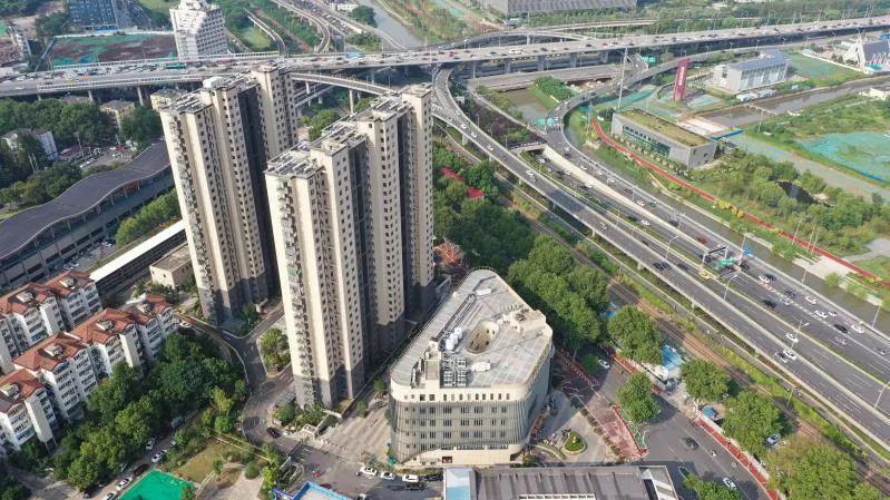 南京小行里51号：从危旧房到国家级大奖项目的“华丽转身”