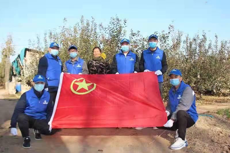 中交一公局党旗飘飘助农献爱心