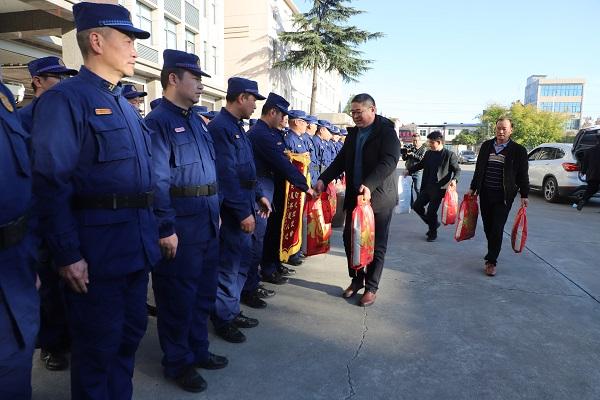 河南油田消防保卫中心竭诚为民 守护平安获赞誉