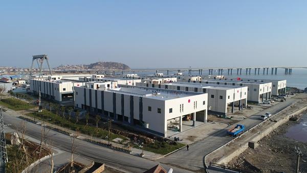 立足“一带一路”陆海交汇枢纽 硬核小镇汇聚连云海滨风情