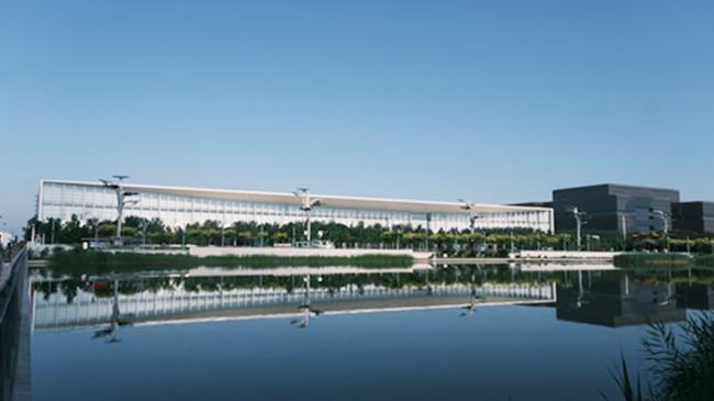 北京冬奥会主媒体中心：一座建筑兼容两大中心