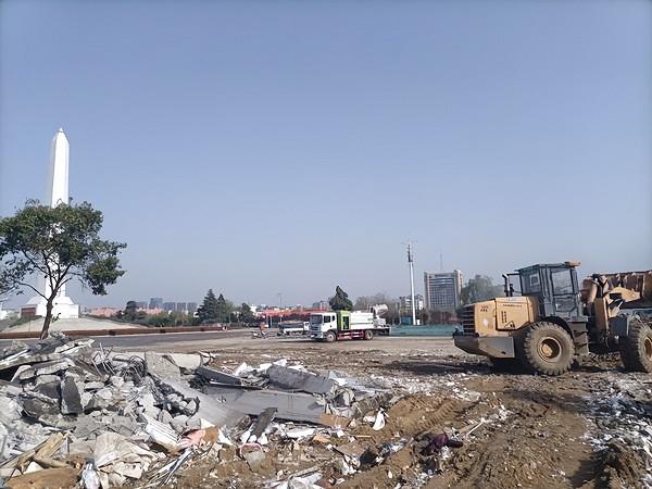 南阳宛城仲景街道：拆违治乱见成效 解放广场换新颜