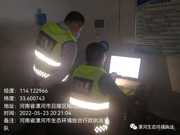 河南漯河：深夜行动 突击检查砖瓦行业