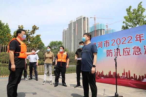 未雨绸缪 以练筑防 漯河市住建局开展防汛排涝应急演练