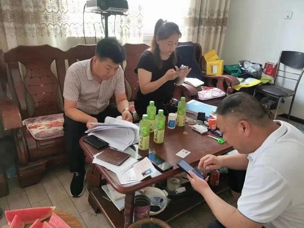 拥军优属丨漯河市住建局住房保障中心上门办理 服务“光荣之家”