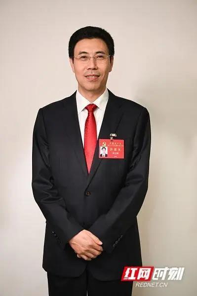 党的二十大代表，中建五局党委书记、董事长田卫国：科技赋能“中国建造”高质量发展