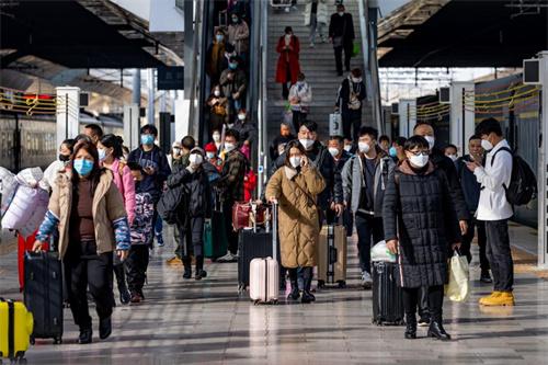 中老铁路客流火爆 累计发送旅客超1000万人次