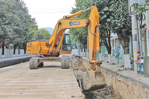 昌宁：城区污水管网完善工程有序推进