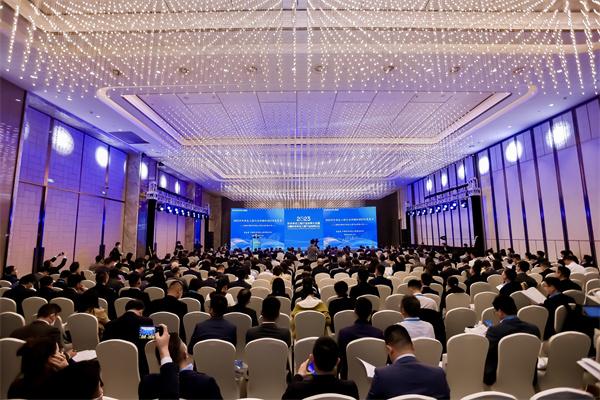 2023中国对外承包工程行业发展大会在京召开 凝聚“走出去”最大合力