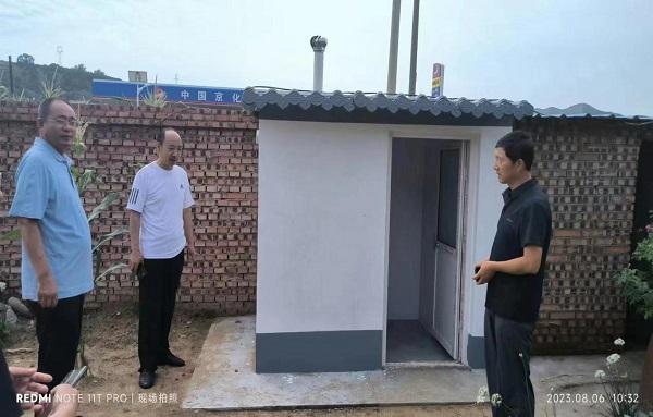 用钉钉子精神改好每座厕所——山西省忻州市偏关县厕所革命见闻