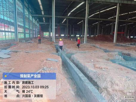 江西兴国：正达建筑公司双节假期“不停歇”，项目建设“不打烊”