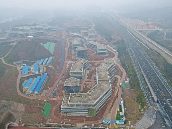 中建科工承建的重庆孵化加速器二标段EPC项目主体结构全面封顶