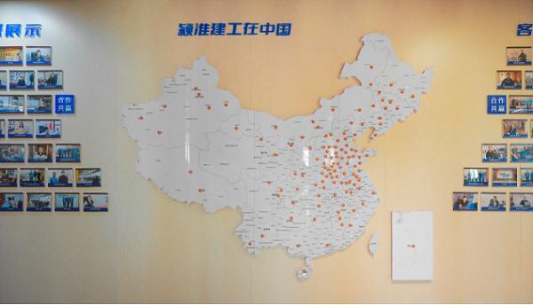 河南潁淮建工擎領(lǐng)行業(yè)發(fā)展高點(diǎn),榮獲市級(jí)建筑業(yè)年度先進(jìn)單位