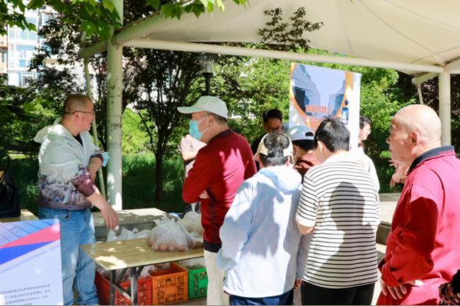 打造由机器人提供服务的智能医养便民服务型社区 “智慧物业”入驻丰台区首经贸一号院社区