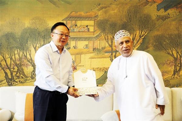 中国建筑数智化先锋一千零一艺（ART1001）携阿曼，共建3亿美元滨海旅游新地标