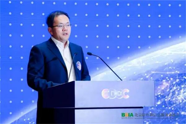广联达袁正刚：以数字技术为核心打造建筑业新质生产力