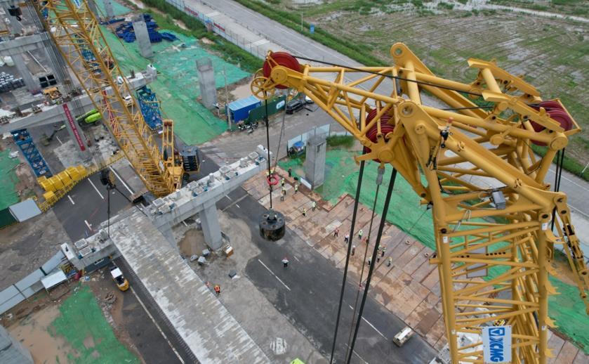 宿迁大道3标项目全线箱梁首件吊装顺利完成