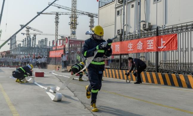 匠心筑安全 竞技展风采——北京建工六建集团举行消防安全技能大比武