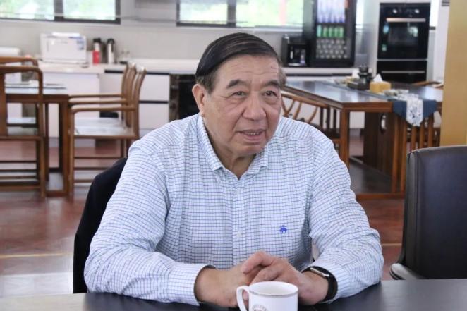 中国建筑防水协会秘书长朱冬青调研桂湖防水集团，共话防水行业发展新机遇！