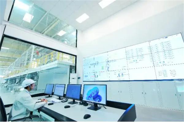 立邦荣获上海气候周“气候灯塔2025年度制造优秀案例” 