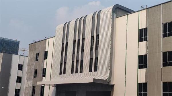‌匠心筑就品质，劳动谱写华章——中建八局二公司装饰公司五一期间保障重点工程有序推进