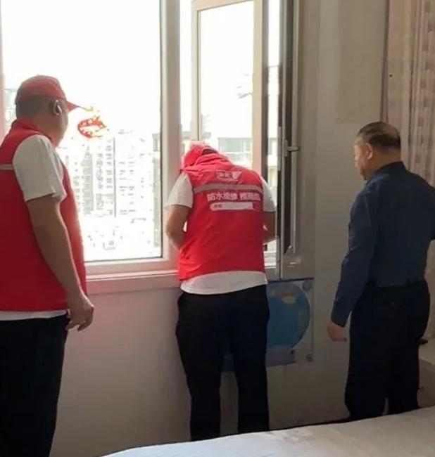 雨虹 “服务百姓・拒绝渗漏” 社区活动成功抵达江西上饶站！