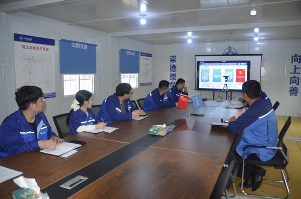湄洲湾项目部召开安全生产月启动会