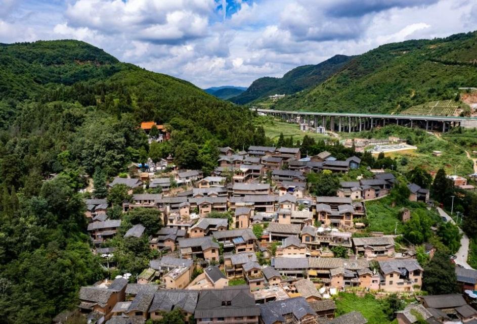 古村蝶变“乐居”地