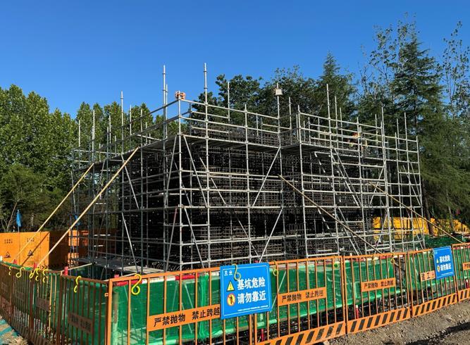 中铁四局市政公司十五里河污水处理厂四期配套管网工程项目首座沉井顺利完成浇筑