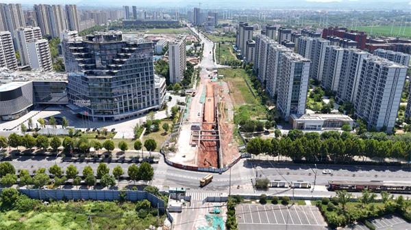 隧道之上的智慧：金华湖底隧道如何“隐形施工”守护城市交通？
