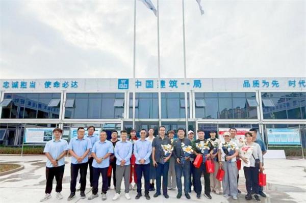 中建一局三公司北京分公司唐山一中项目组织开展教师节活动