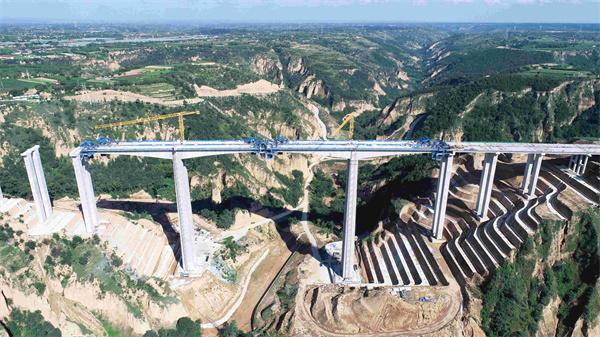 中交一航局G244线庆阳过境段公路项目QC小组多项成果获得省级荣誉