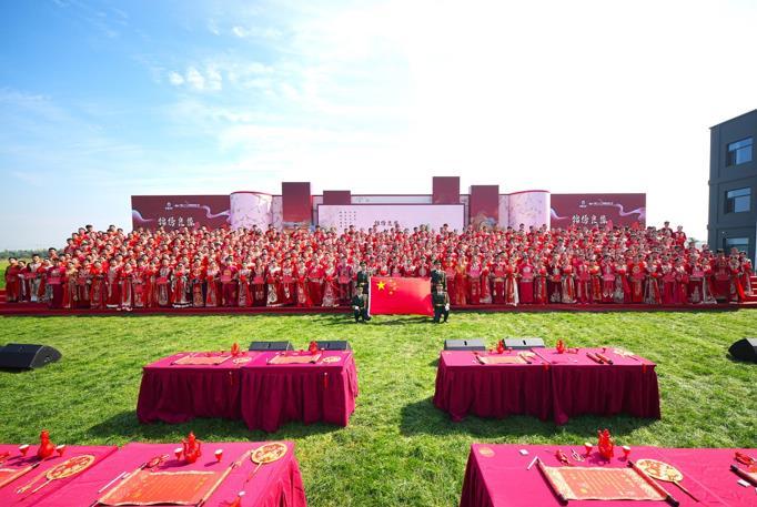 中国二十二冶为203对新人举办第六届青年员工集体婚礼