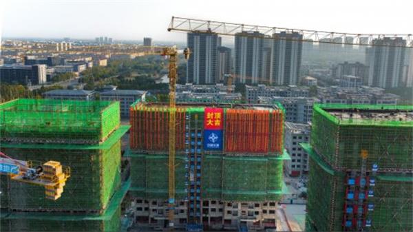 亳州荣徽·云起东方项目首栋装配式建筑顺利封顶