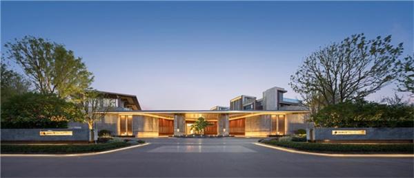荣耀时刻丨厦门国贸樾云墅获评2025“好房子”“好小区”产学研创新案例