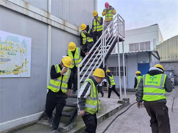 中交一公局集团金华项目组织开展“安全生产月” 消防应急演练活动