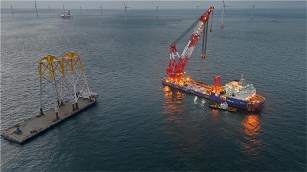 中交三航局华能山东L场址海上风电项目导管架基础施工完成