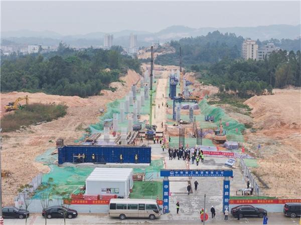 新進(jìn)展！國道G325項目先行標段新環(huán)路跨線(xiàn)橋樁基工程順利完工