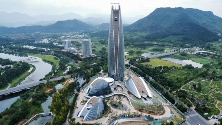 钢构竹韵间,智绘“两山”新高度