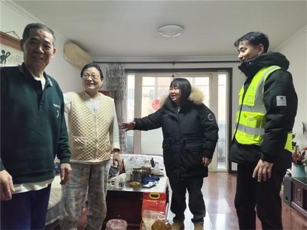中建一局三公司北京分公司通州旧改项目开展“新春送暖，爱在社区”活动