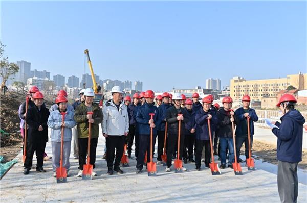 党建引领添新绿，生态护航践初心